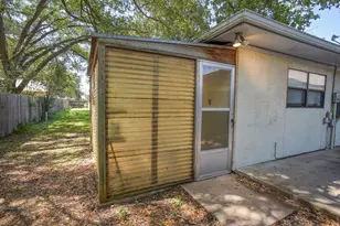 504 Leah Ln, Smithville, TX 78957 - Photo 32