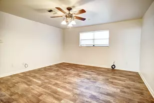 504 Leah Ln, Smithville, TX 78957 - Photo 20
