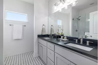 2705 Halcyon Drive #7, Austin, TX 78702 - Photo 10