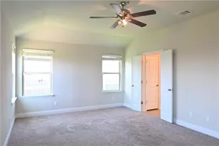 124 Gray Wolf Dr, San Marcos, TX 78666 - Photo 22