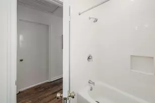 5600 Bull Creek Rd, Austin, TX 78756 - Photo 20