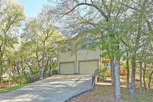 1217 Delano St, Austin, TX 78721 - Photo 2
