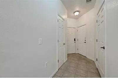1217 Delano Street #B, Austin, TX 78721 - Photo 6