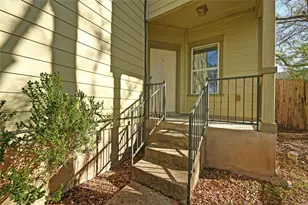 1217 Delano St, Austin, TX 78721 - Photo 4