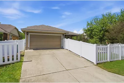 17929 Ice Age Trails Street, Pflugerville, TX 78660 - Photo 22