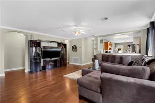 109 Brooke St, Hutto, TX 78634 - Photo 6