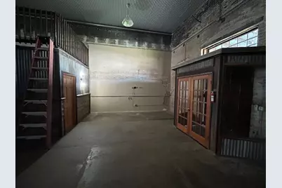 111 N Main Street, Taylor, TX 76574 - Photo 14