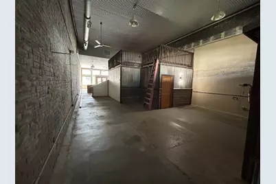 111 N Main Street, Taylor, TX 76574 - Photo 12