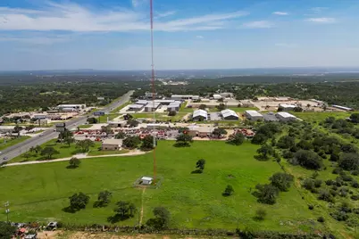 5526 N US Hwy 281, Marble Falls, TX 78654 - Photo 4