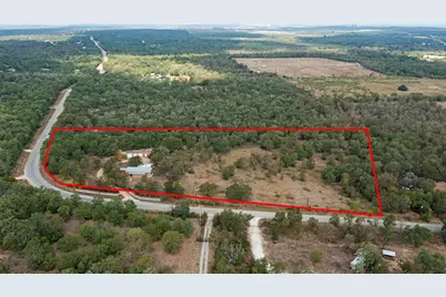 212 Thousand Oaks Drive, Cedar Creek, TX 78612 - Photo 2