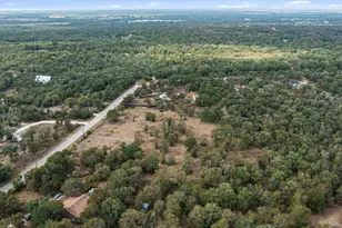 212 Thousand Oaks Dr, Cedar Creek, TX 78612 - Photo 36