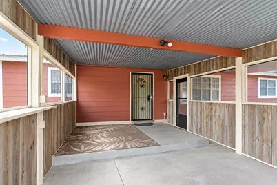 212 Thousand Oaks Drive, Cedar Creek, TX 78612 - Photo 6