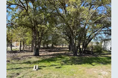 699 S Cotrell Street, Bartlett, TX 76511 - Photo 8