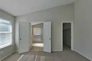 347 Foster Ln, Jarrell, TX 76537 - Photo 8