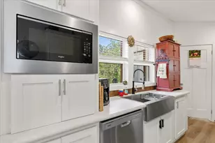 1705 Makinson Rd, West Point, TX 78963 - Photo 6