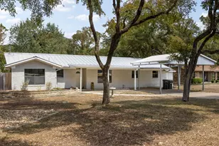 1011 Serenada Dr, Georgetown, TX 78628 - Photo 2