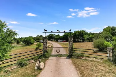 1750 Craddock Avenue, San Marcos, TX 78666 - Photo 38