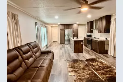 247 W Broken Tree Lane, Smithville, TX 78957 - Photo 14