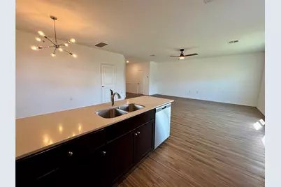 14221 Lyndora Lane, Pflugerville, TX 78660 - Photo 6