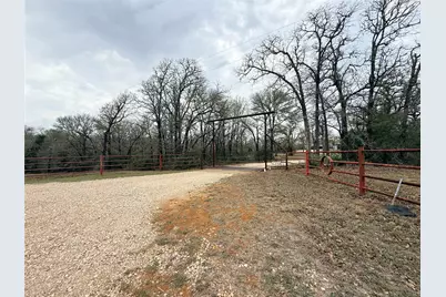 2628 County Road 316, Lexington, TX 78947 - Photo 26