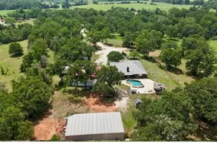 2628 Co Rd 316, Lexington, TX 78947 - Photo 20