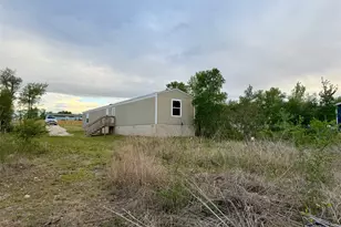 309 Oak Arbor Trail, Del Valle, TX 78617 - Photo 14
