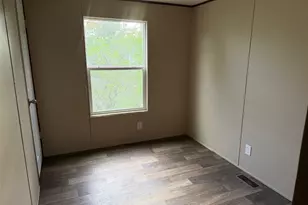 309 Oak Arbor Trail, Del Valle, TX 78617 - Photo 10
