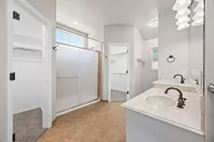 125 Ridgewood Cove, Georgetown, TX 78633 - Photo 20