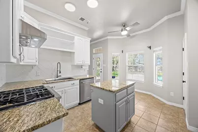 125 Ridgewood Cove, Georgetown, TX 78633 - Photo 12