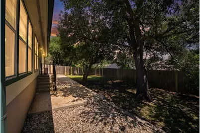 2402 Spring Wagon Lane, Austin, TX 78728 - Photo 18