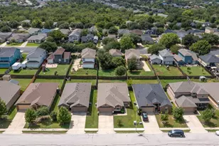 19033 Great Falls Dr, Manor, TX 78653 - Photo 4