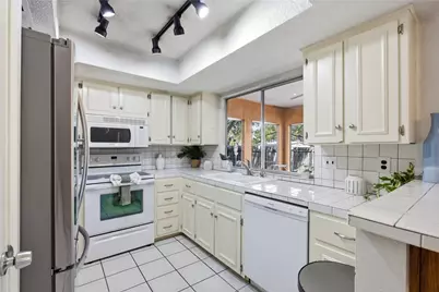 13319 Water Oak Lane, Austin, TX 78729 - Photo 8