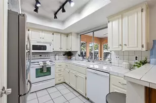 13319 Water Oak Ln, Austin, TX 78729 - Photo 8