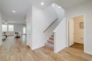 11920 Saddle Rock Dr, Austin, TX 78725 - Photo 12