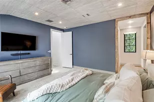 1402 Drake Ave, Austin, TX 78704 - Photo 22