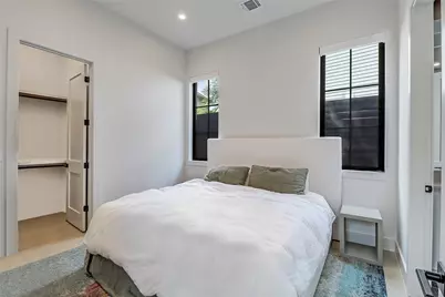 1402 Drake Avenue, Austin, TX 78704 - Photo 12