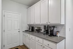 140 Limonite Ln, Liberty Hill, TX 78642 - Photo 10