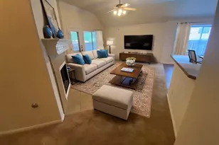 1002 Mesquite Hollow Pl, Round Rock, TX 78665 - Photo 4