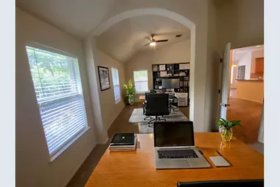 1002 Mesquite Hollow Place, Round Rock, TX 78665 - Photo 24