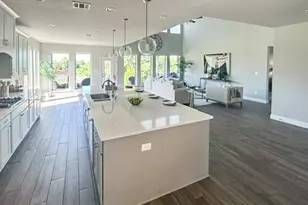 2001 Limestone Lake Dr, Georgetown, TX 78633 - Photo 10