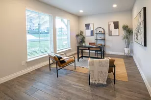 2001 Limestone Lake Dr, Georgetown, TX 78633 - Photo 18