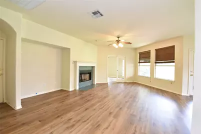 12720 Twisted Briar Lane, Austin, TX 78729 - Photo 10