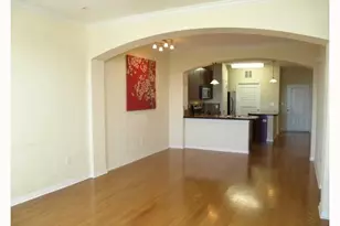 2505 San Gabriel St, Austin, TX 78705 - Photo 2