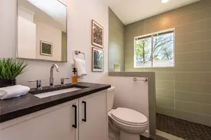 4717 Ave H Ave, Austin, TX 78751 - Photo 18