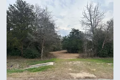 303 Fm 609 Road, Flatonia, TX 78941 - Photo 18