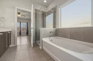 125 Exeter Cove, Kyle, TX 78640 - Photo 24