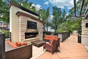 360 Nueces St, Austin, TX 78701 - Photo 20