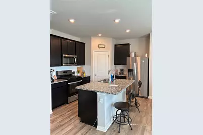 201 Longmount Cove, Liberty Hill, TX 78642 - Photo 4