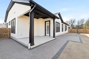 200 Waikakaaua Dr, Bastrop, TX 78602 - Photo 12