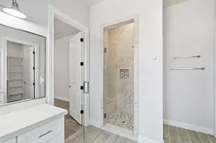 200 Waikakaaua Dr, Bastrop, TX 78602 - Photo 8